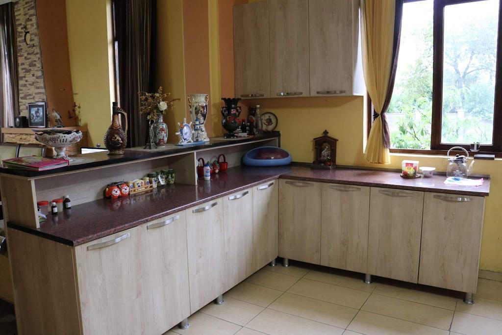 Guest House Barbi Kobuleti Kültér fotó